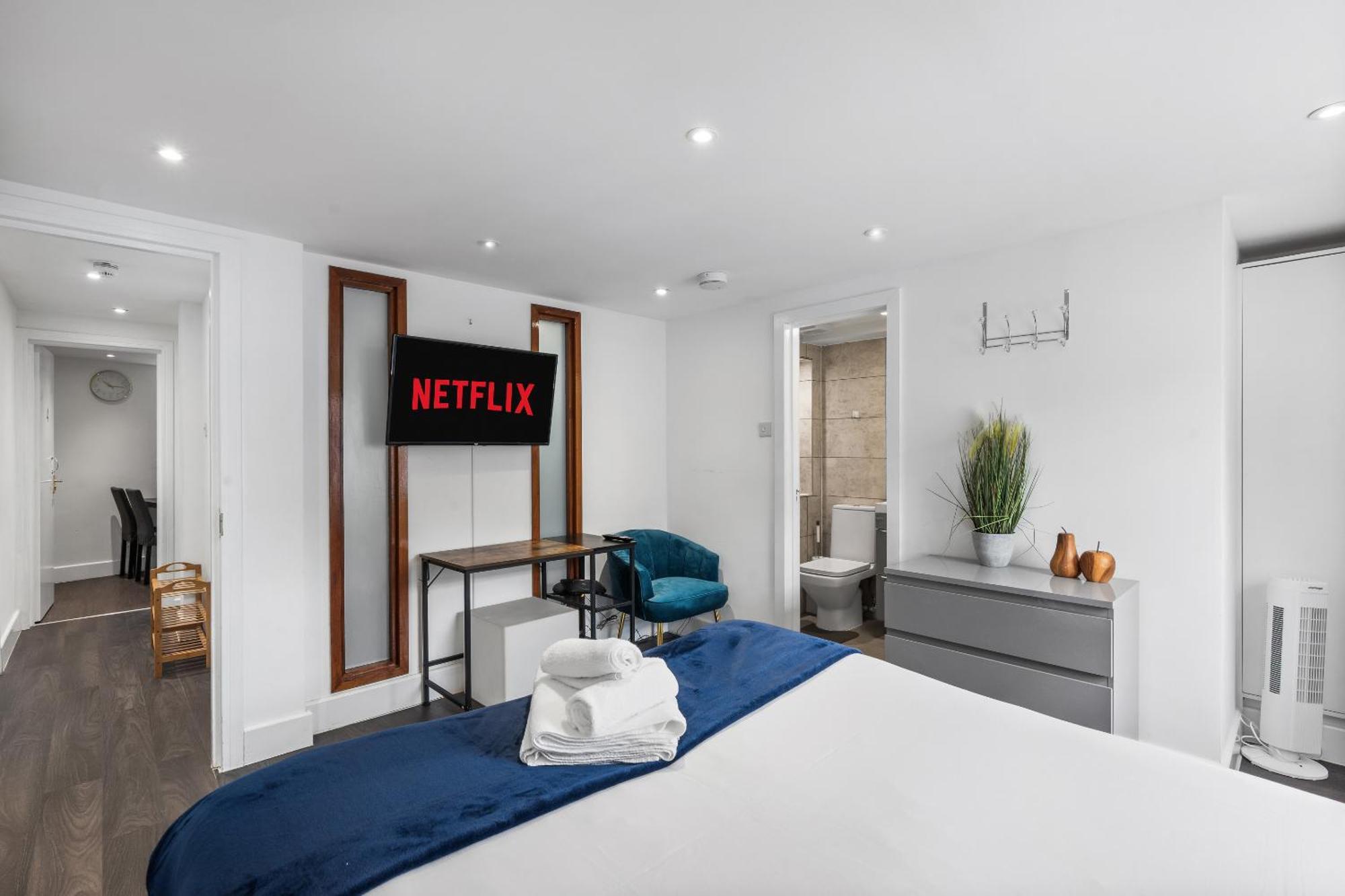 Queens Place - 3 Bedroom